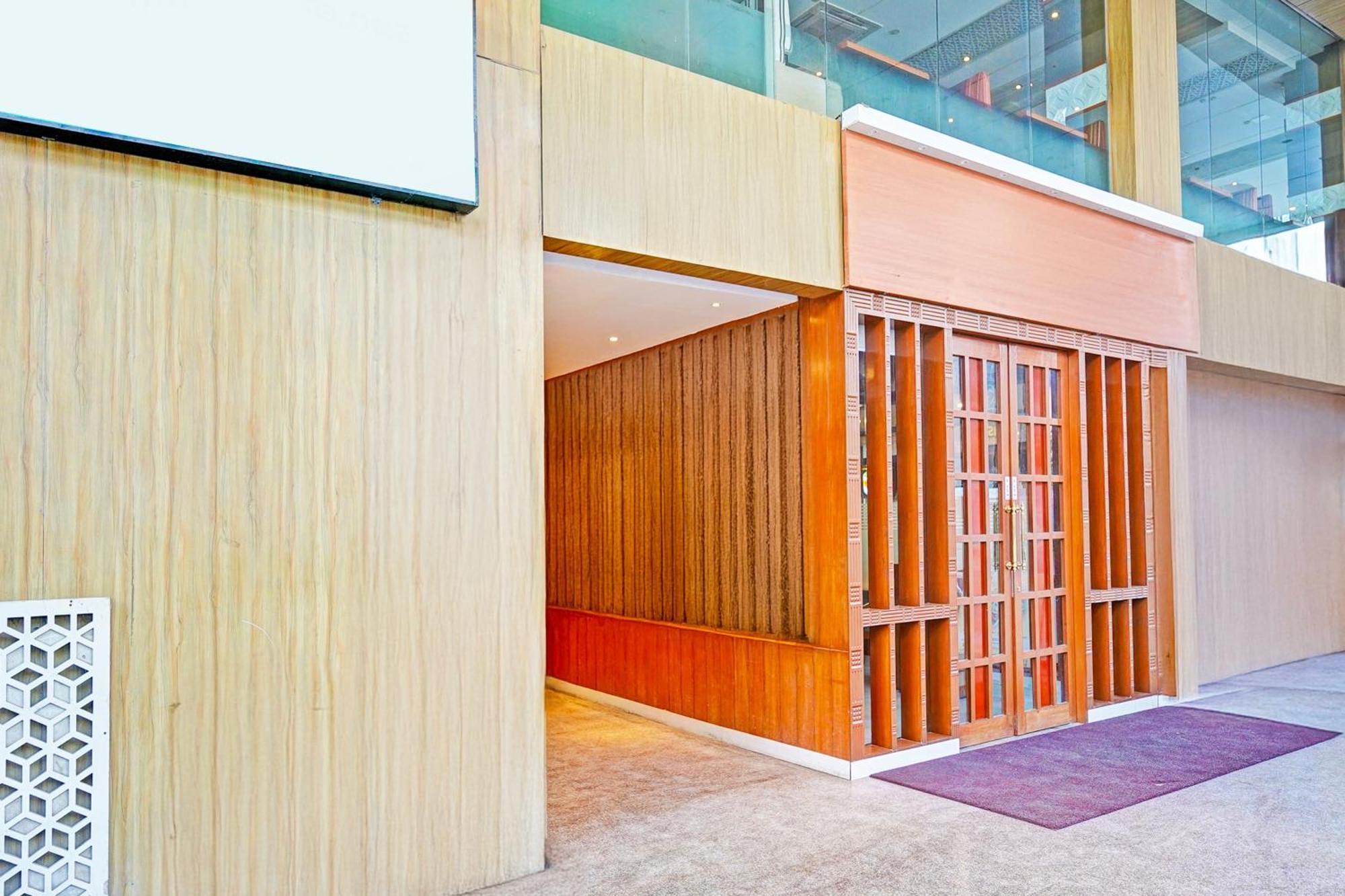 Super Collection O Marathahalli Formerly Krishna Boutique Bangalore Exterior photo